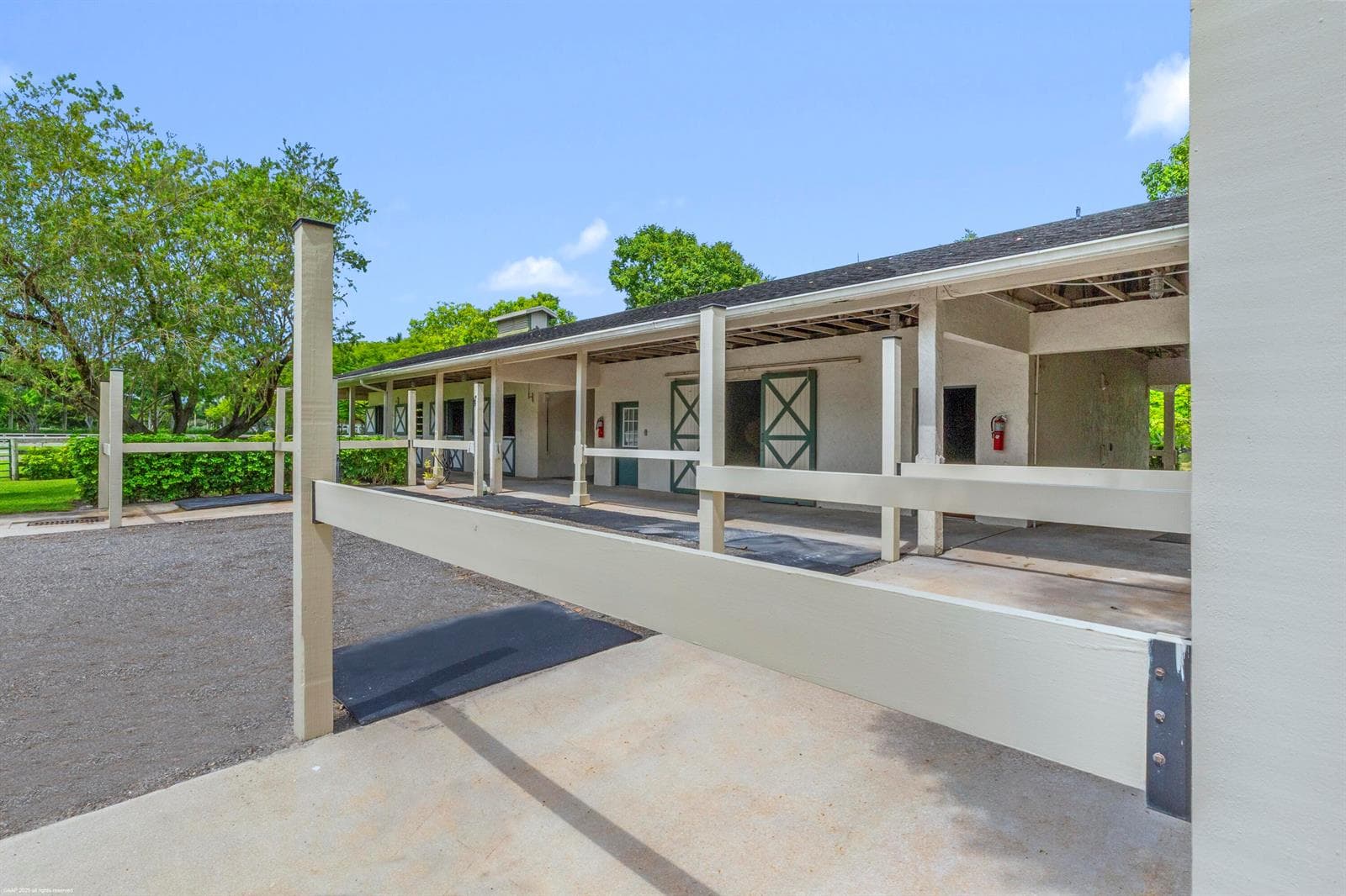5110 S Shore Blvd 026