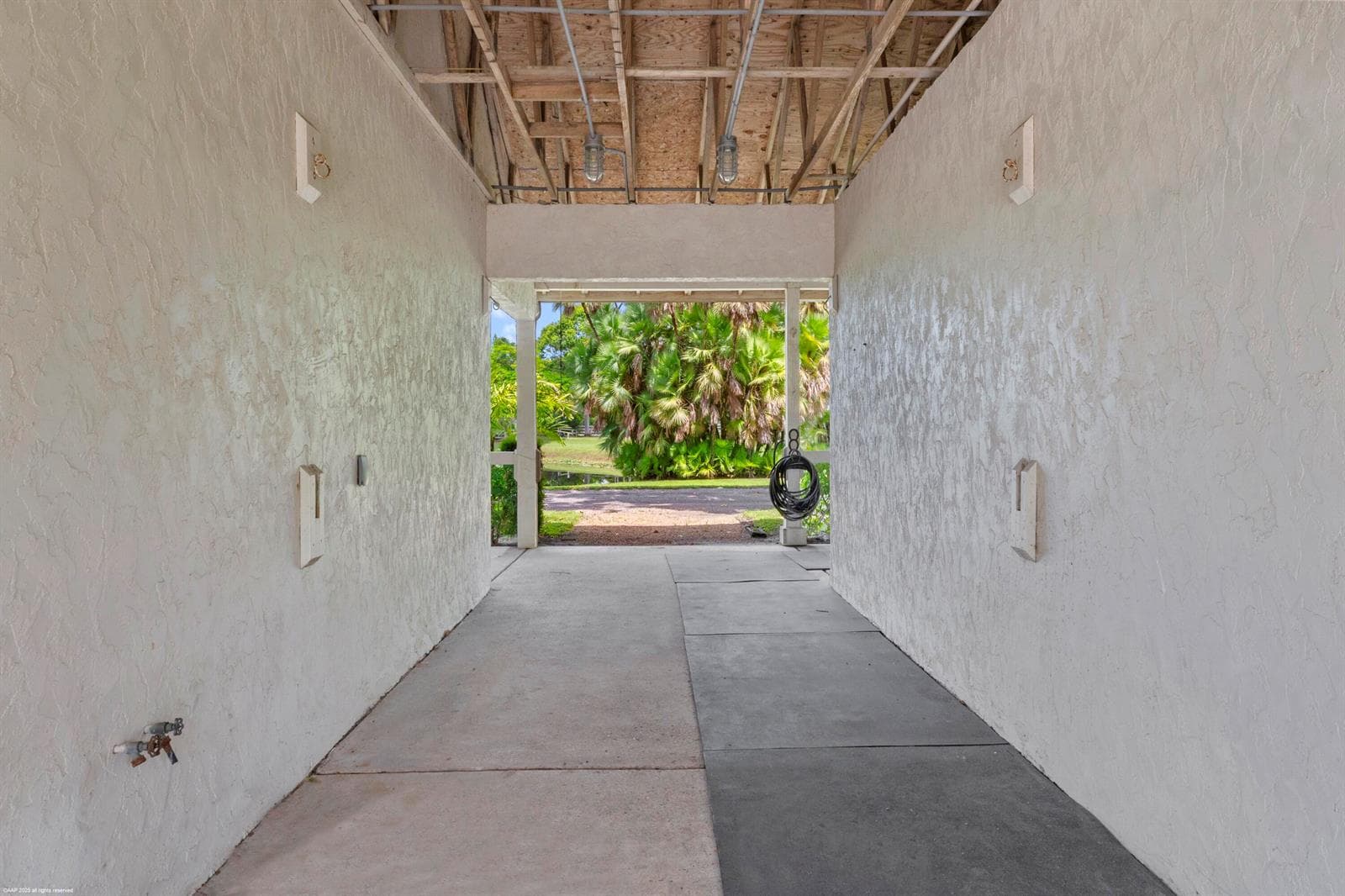5110 S Shore Blvd 029