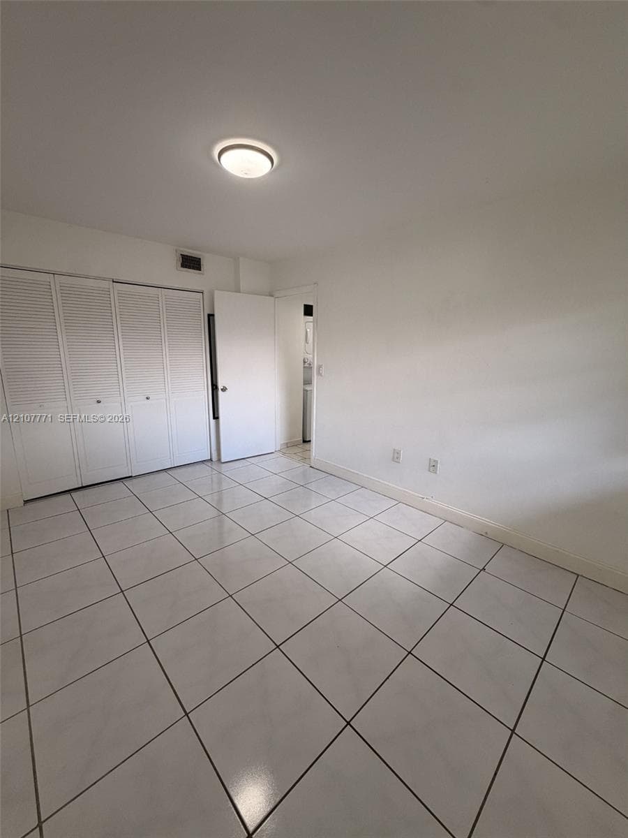 GREENTREE CONDO · #8 in Miami - Photo 13