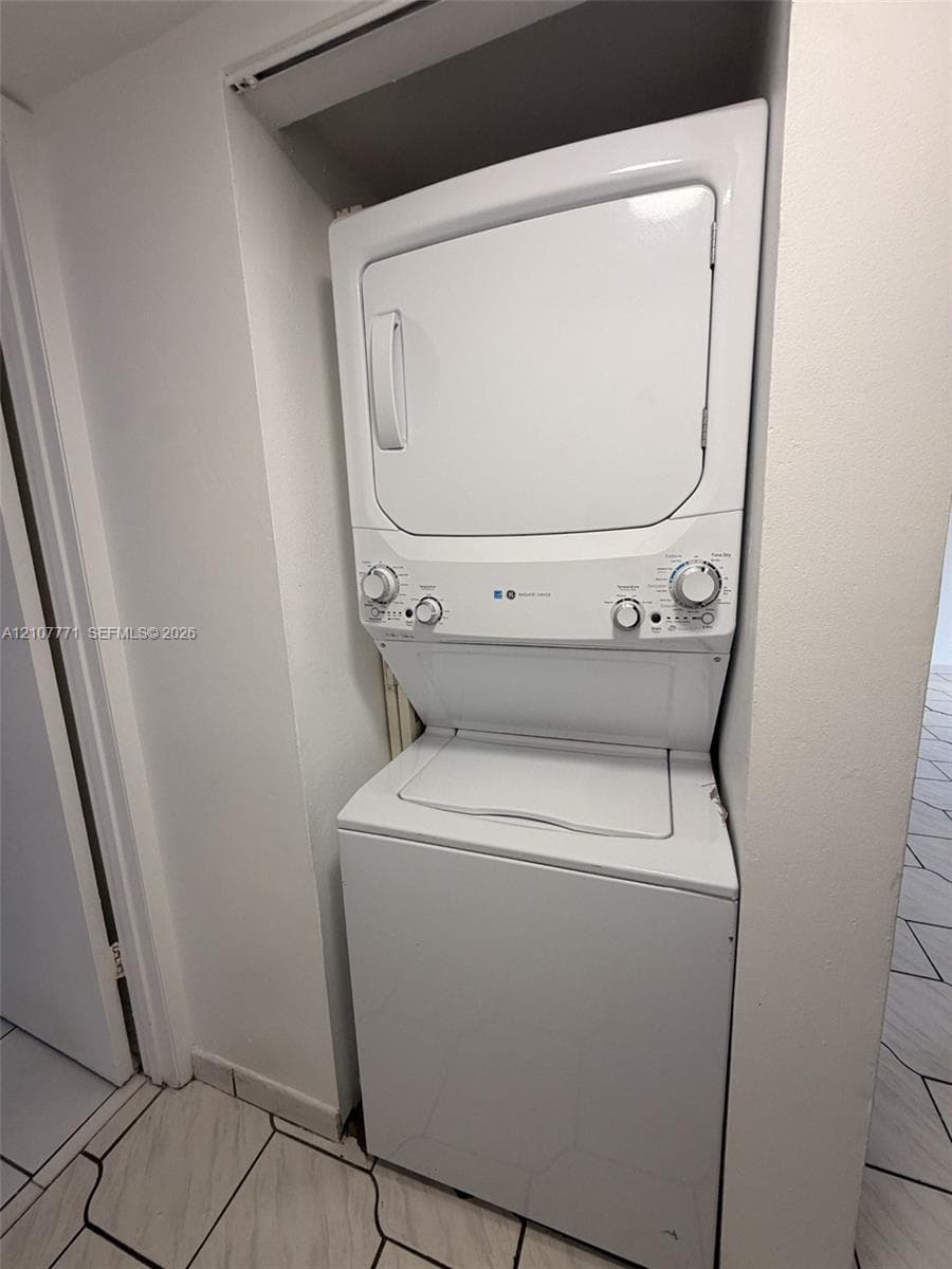 GREENTREE CONDO · #8 in Miami - Photo 8