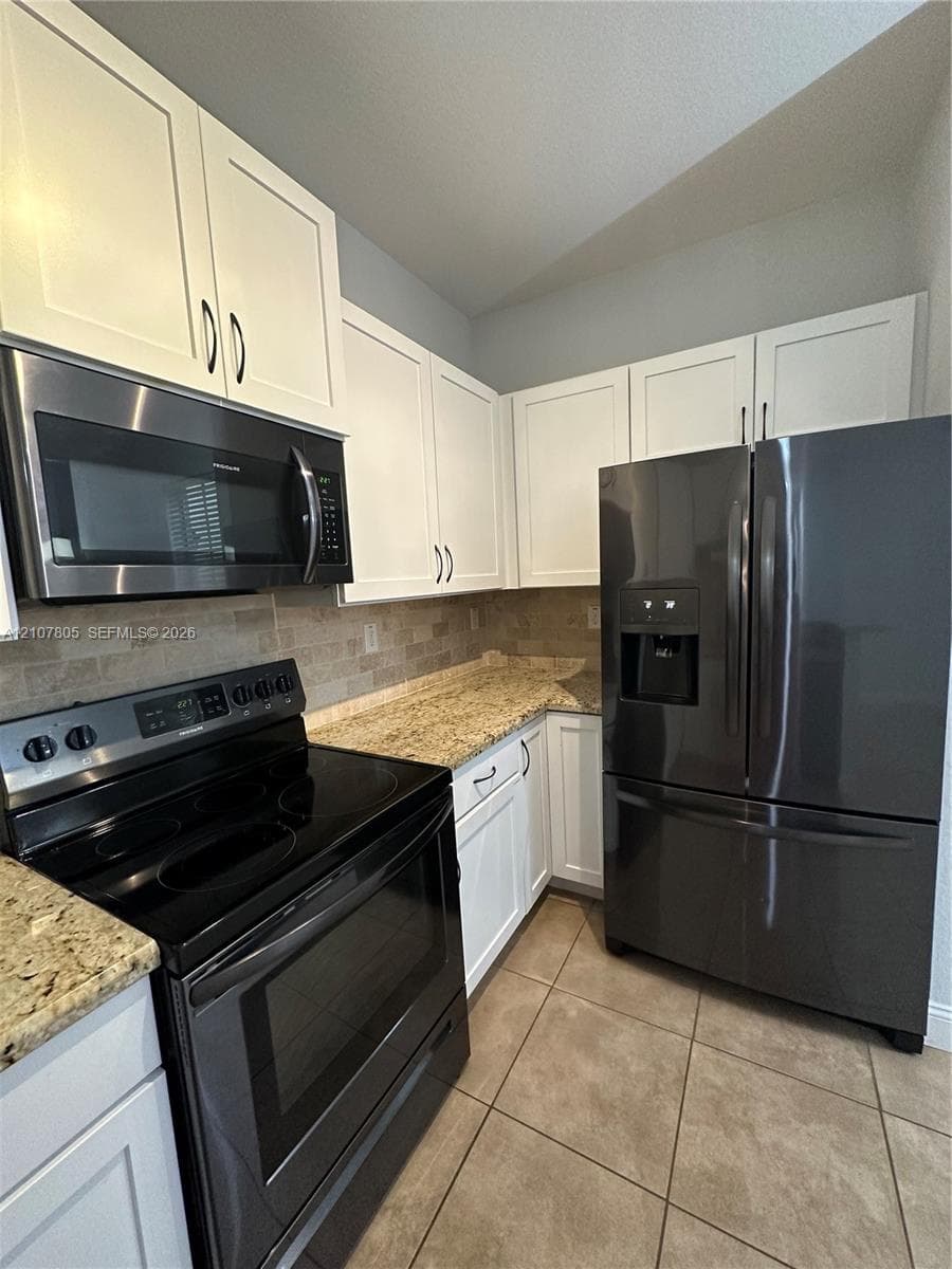 155 SW 7th Ct #155 photo 9