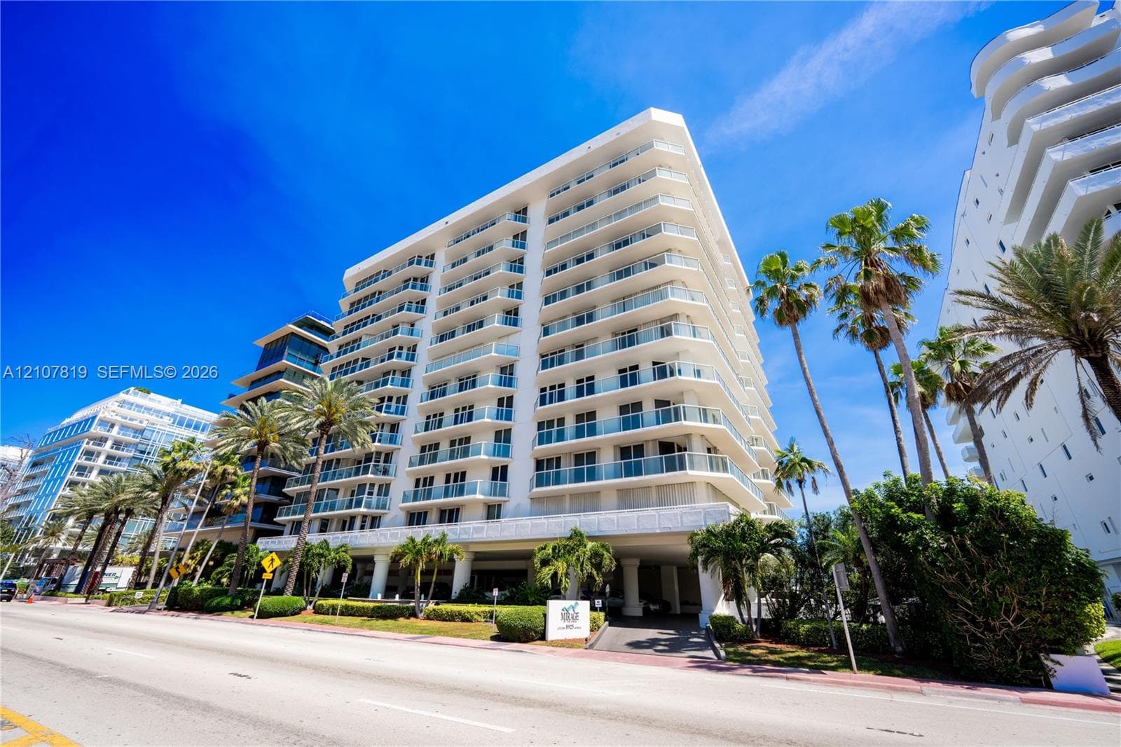 Mirage · #6E in Surfside - Photo 47