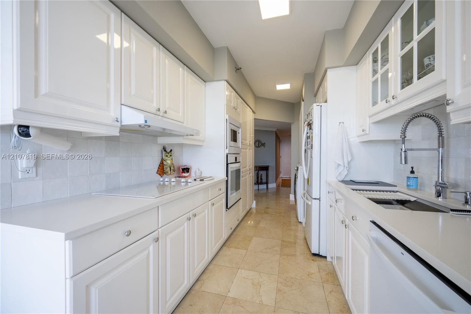 Mirage · #6E in Surfside - Photo 9
