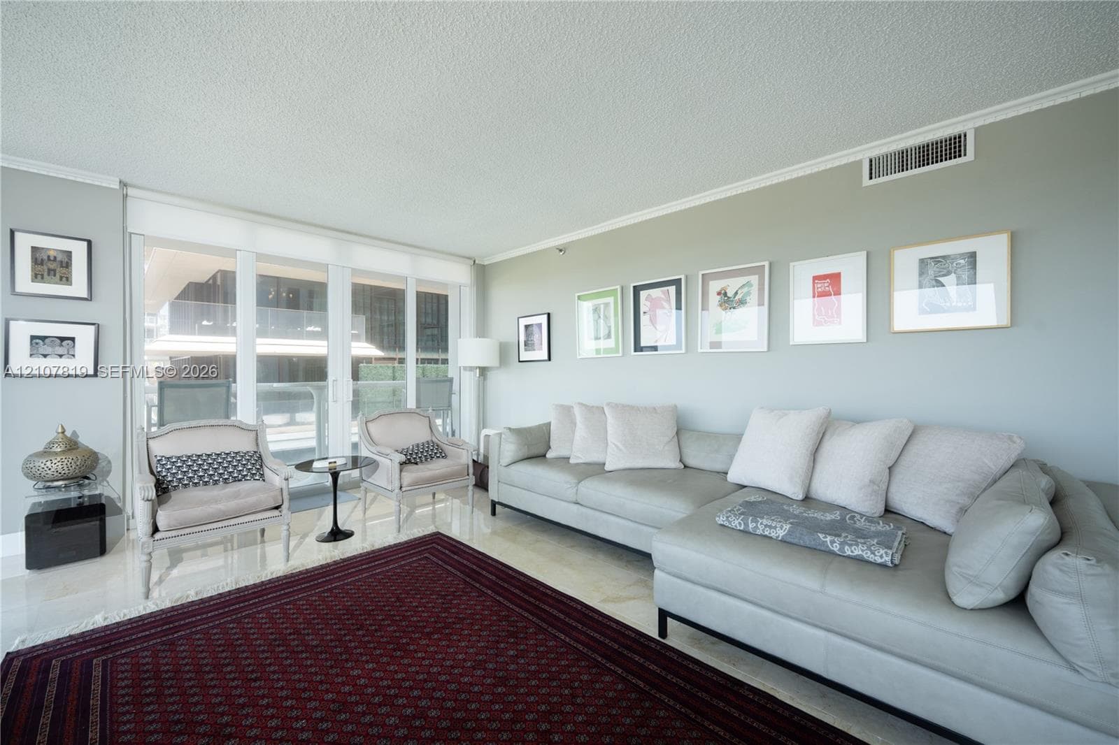 (will be rented without furniture)