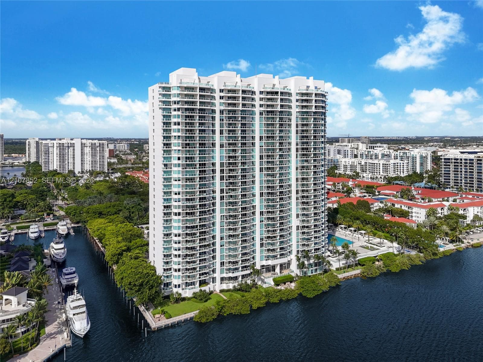Peninsula I · #301 in Aventura - Photo 52