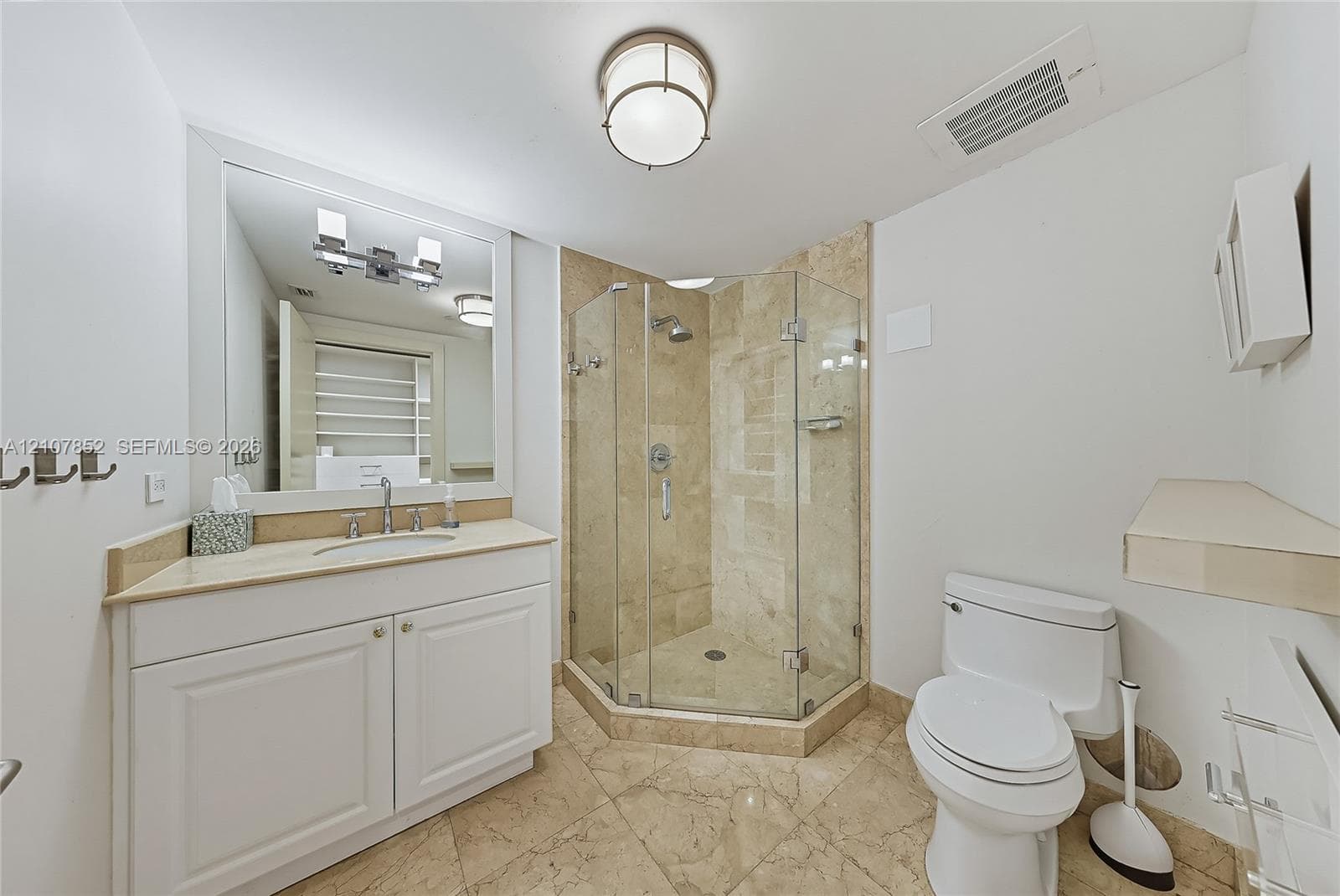 Peninsula I · #301 in Aventura - Photo 26