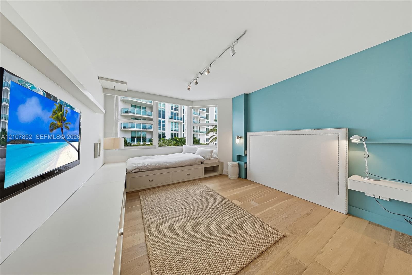 Peninsula I · #301 in Aventura - Photo 22