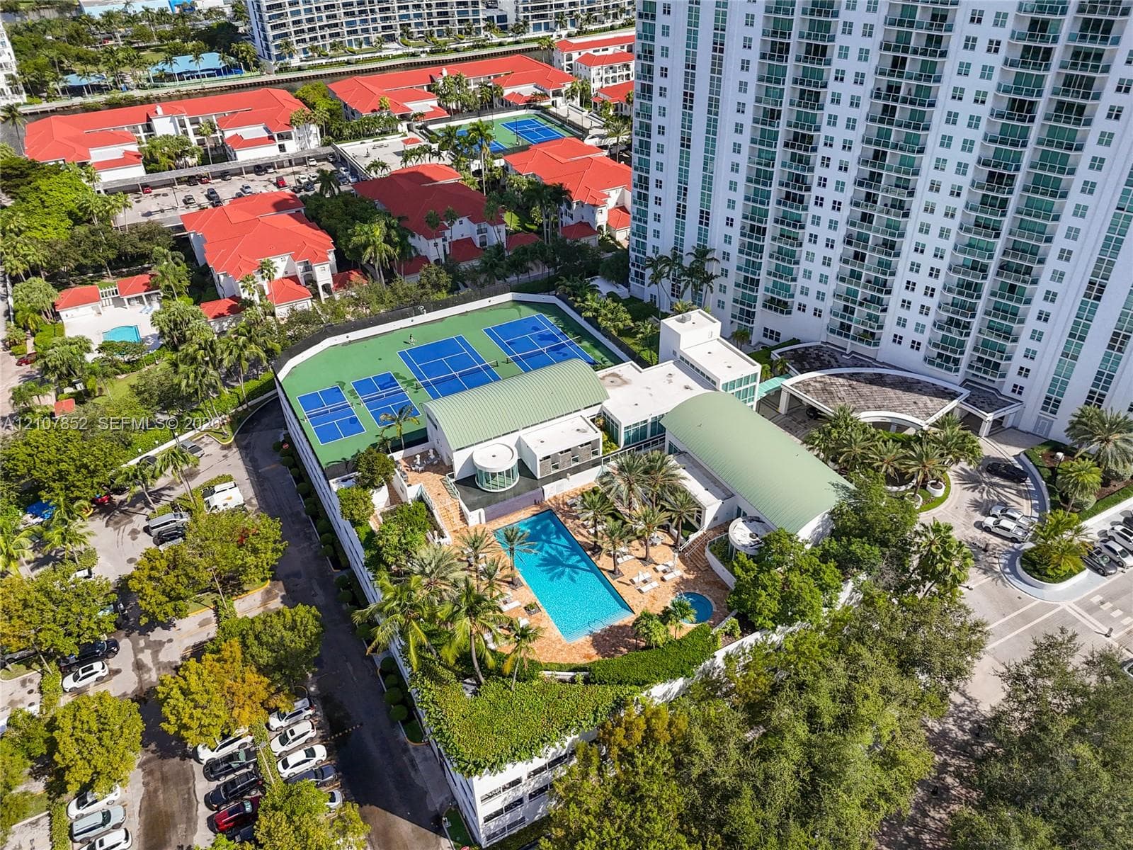 Peninsula I · #301 in Aventura - Photo 54