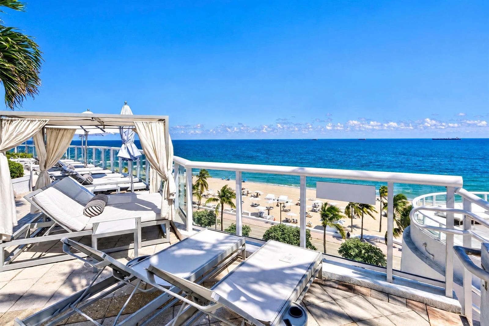 023-021-Patio-4000x2675