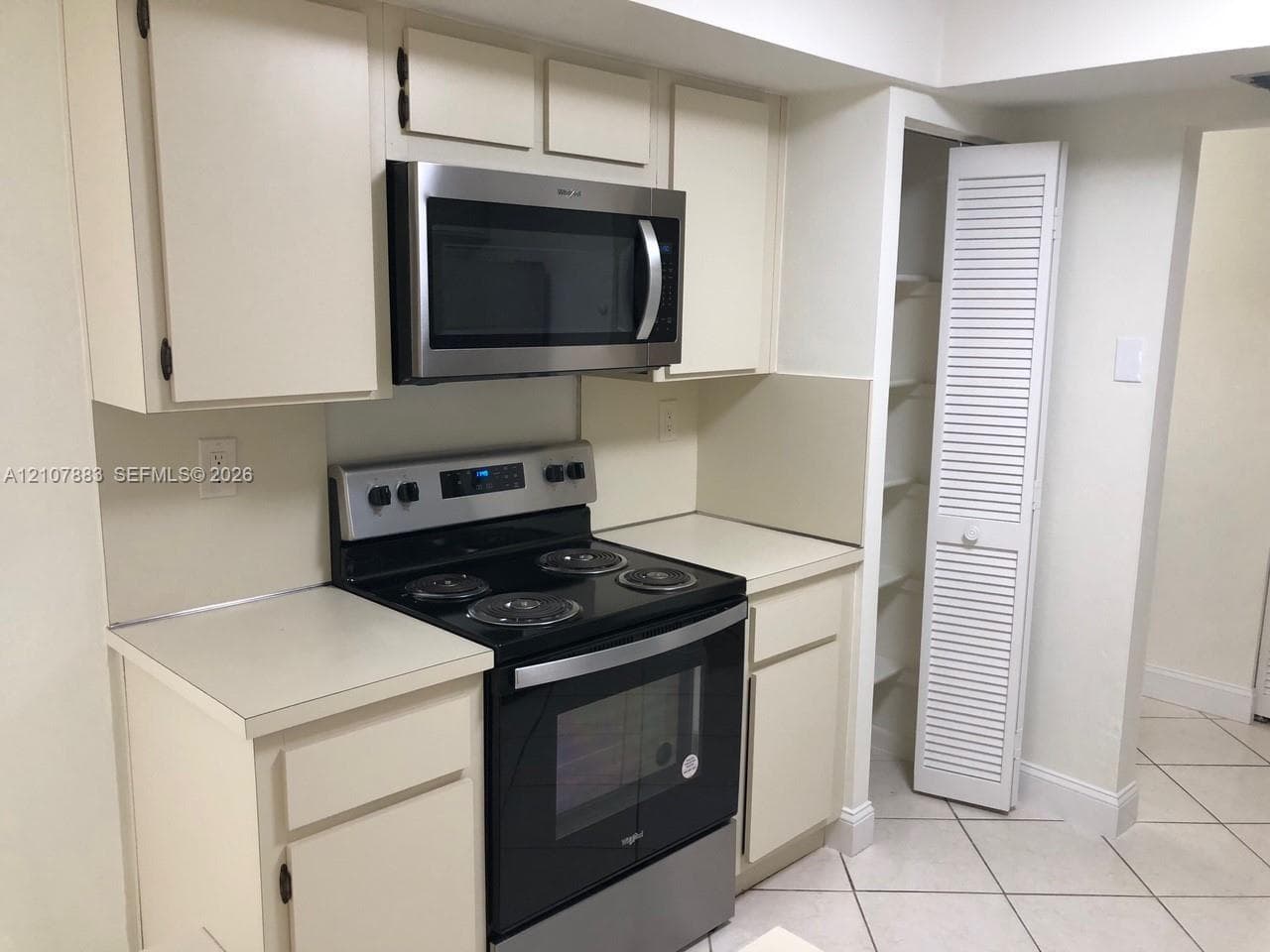 9044 SW 112 CT photo 4