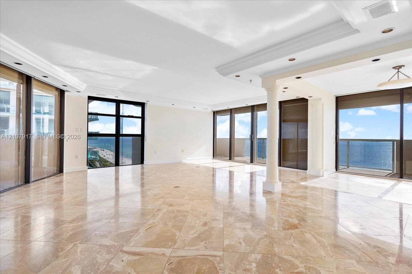 LEXCELLENCE CONDO · #2106 in Miami Beach - Photo 5