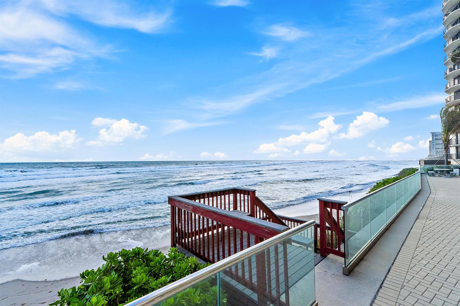 086-5440NOceanDr-PH205-SingerIsland-FULL