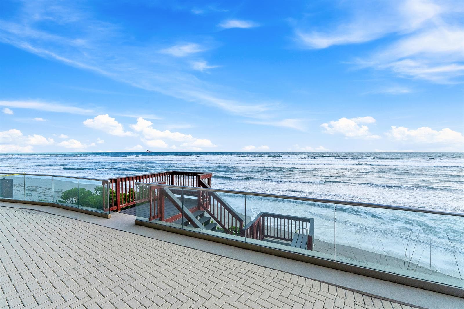 087-5440NOceanDr-PH205-SingerIsland-FULL
