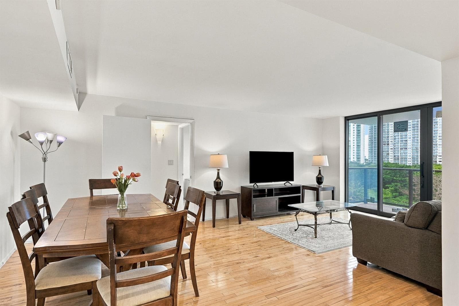 Living and dining space