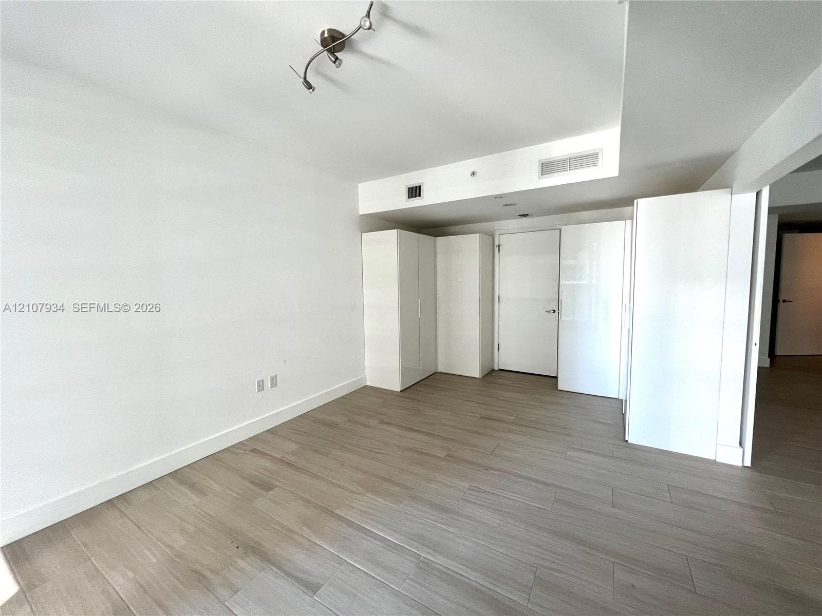1010 Brickell · #3508 in Miami - Photo 8