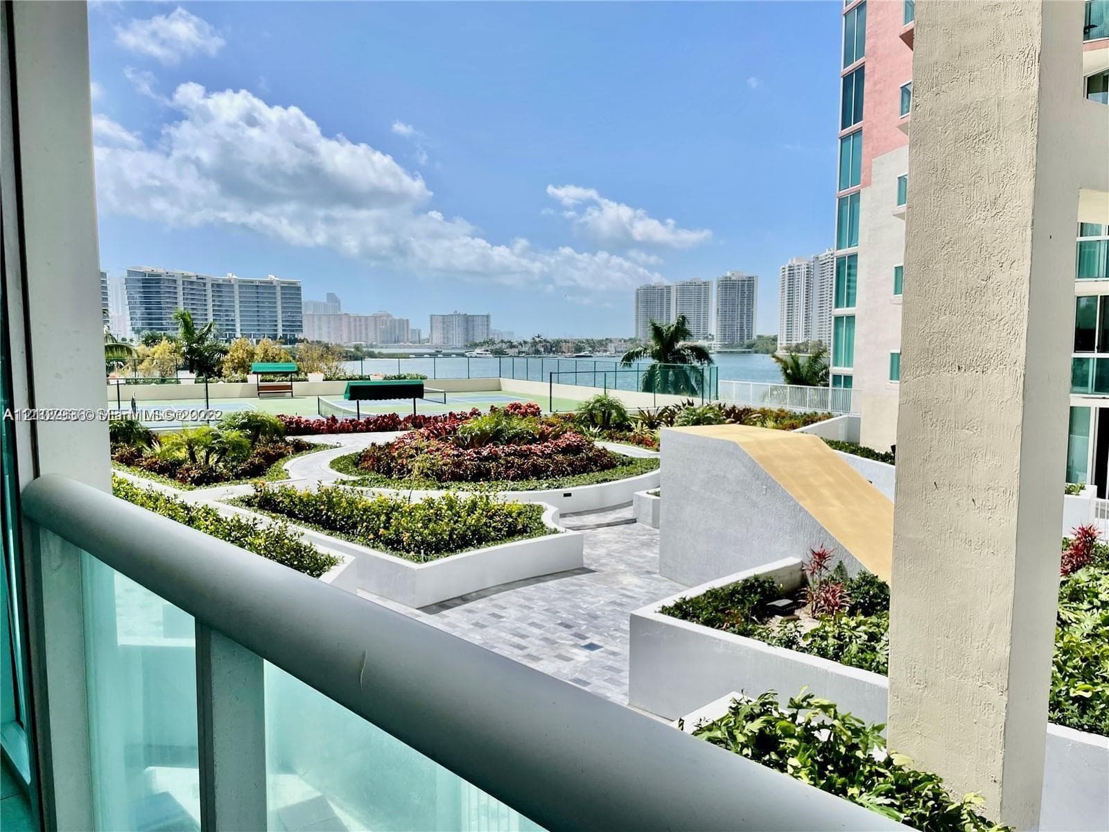 Hidden Bay · #510 in Aventura - Photo 1
