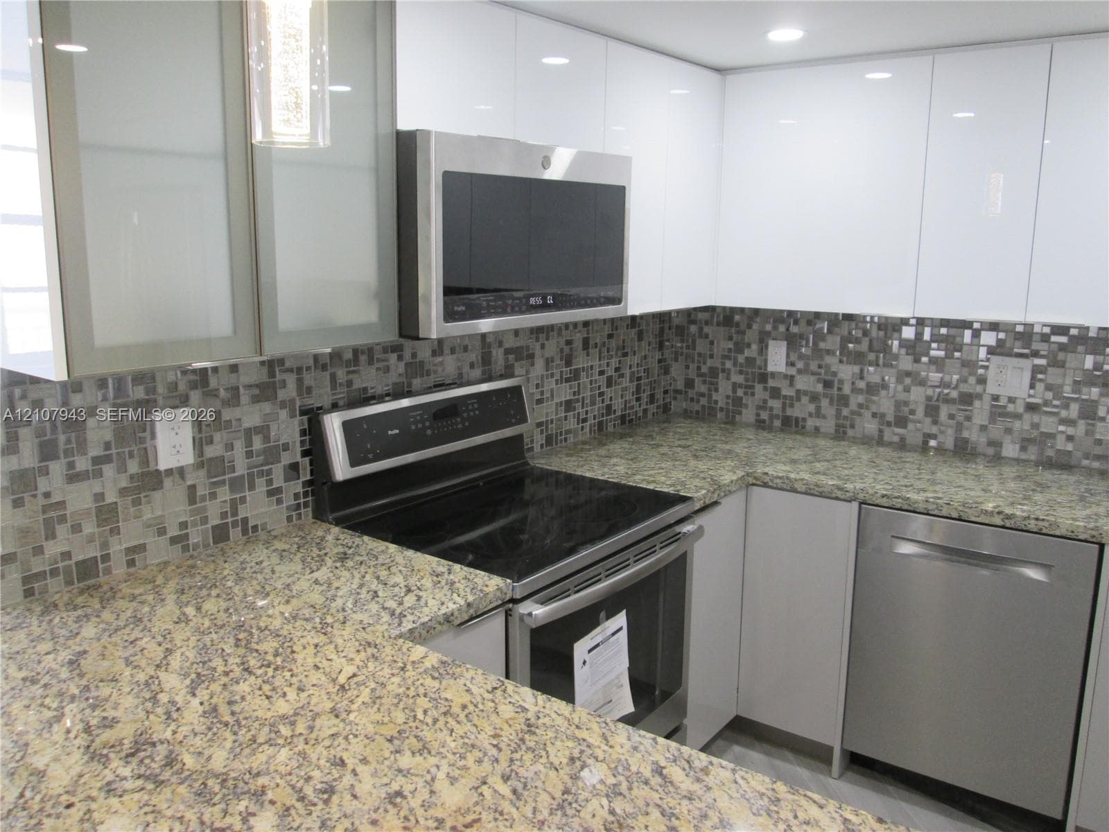 WINSTON TOWERS 200 · #201 in Sunny Isles Beach - Photo 23