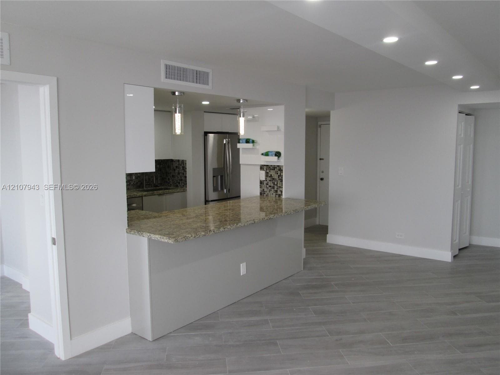 WINSTON TOWERS 200 · #201 in Sunny Isles Beach - Photo 20