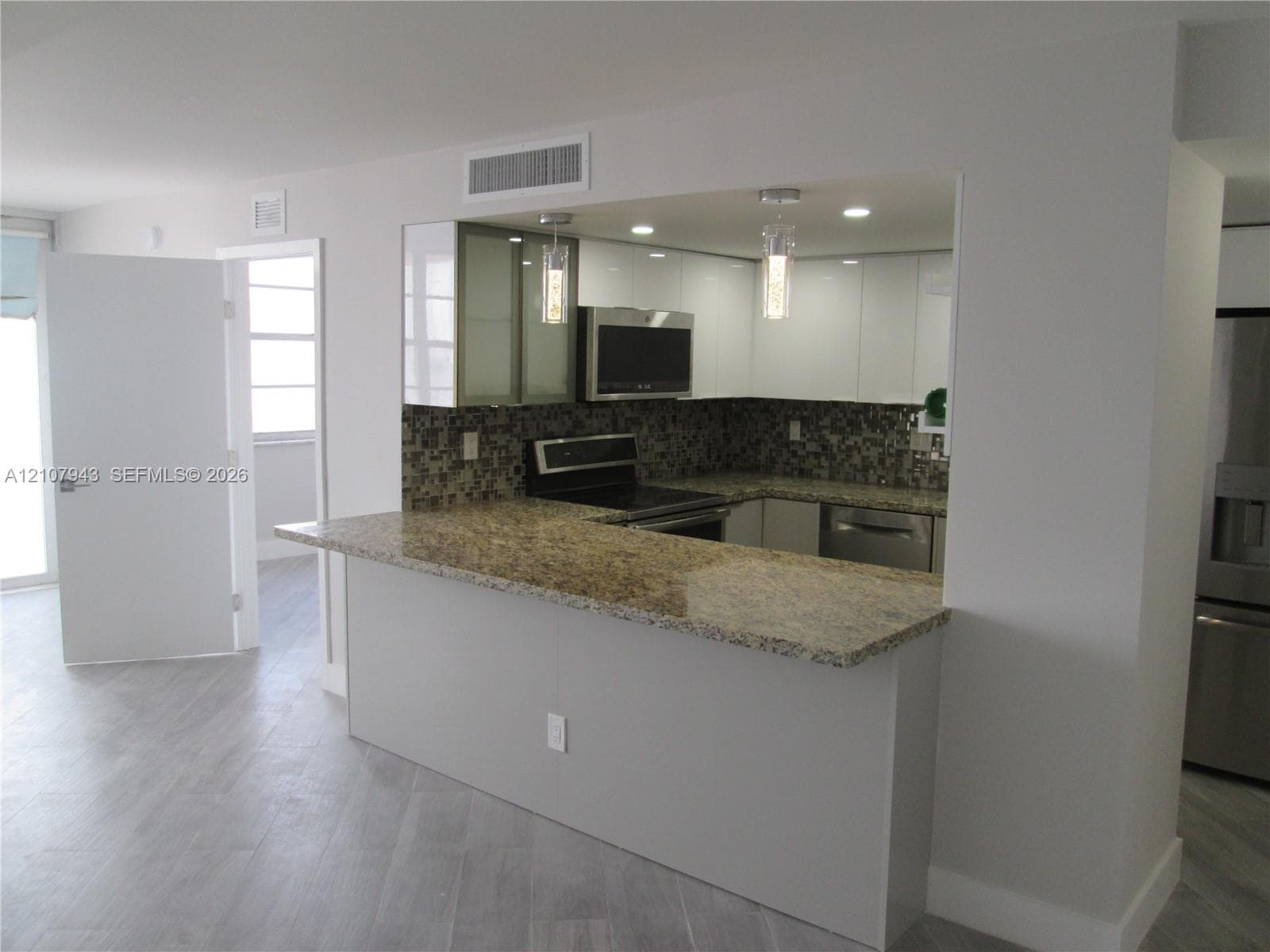 WINSTON TOWERS 200 · #201 in Sunny Isles Beach - Photo 19