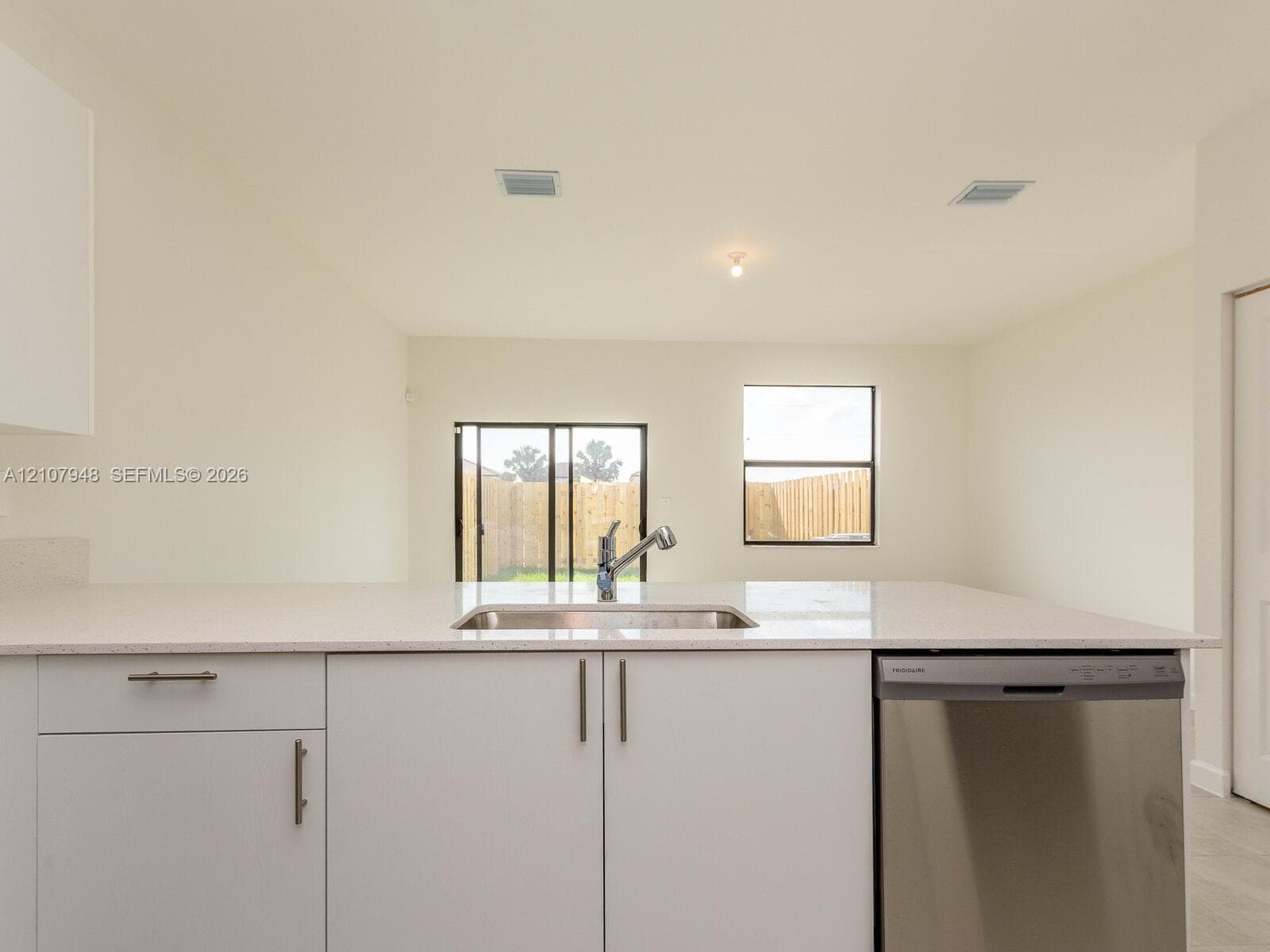 11820 SW 247th Ter photo 16