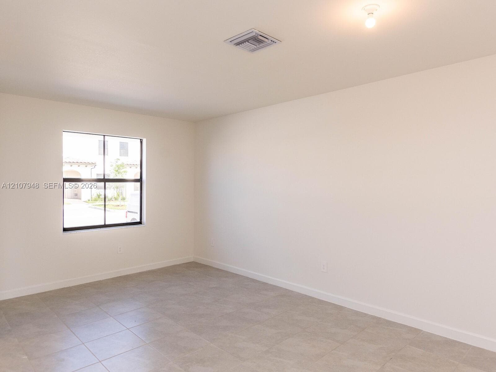 11820 SW 247th Ter photo 9