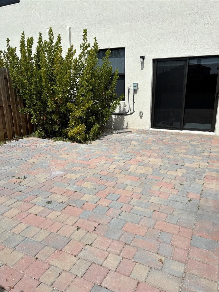 11820 SW 247th Ter photo 35