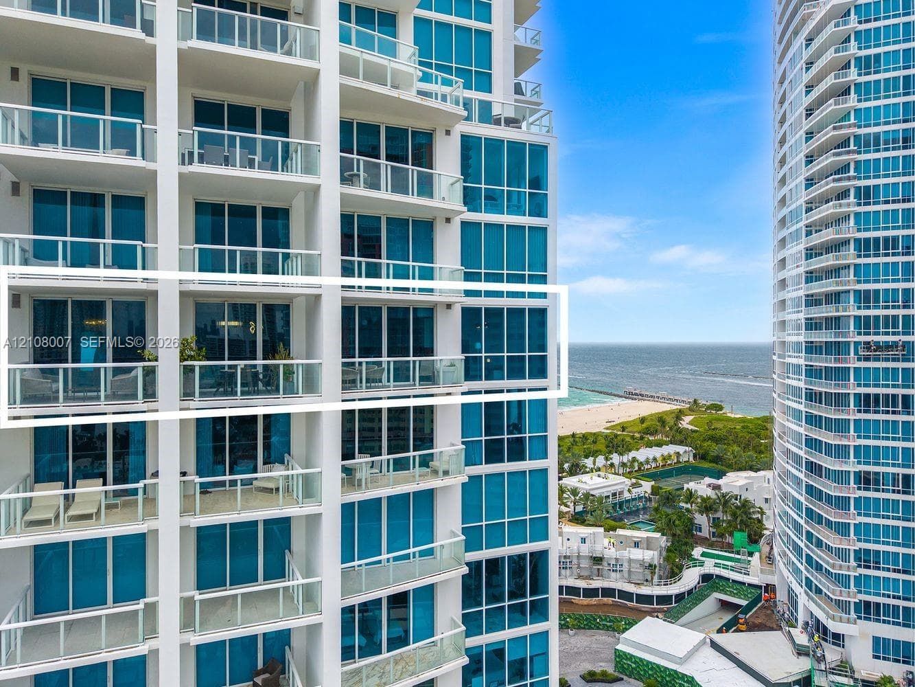 Continuum North · #1805 in Miami Beach - Photo 4