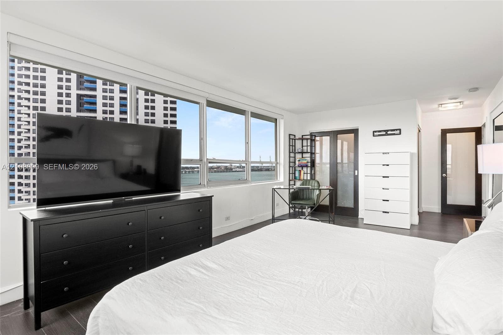 Flamingo South Beach · #1514S in Miami Beach - Photo 17