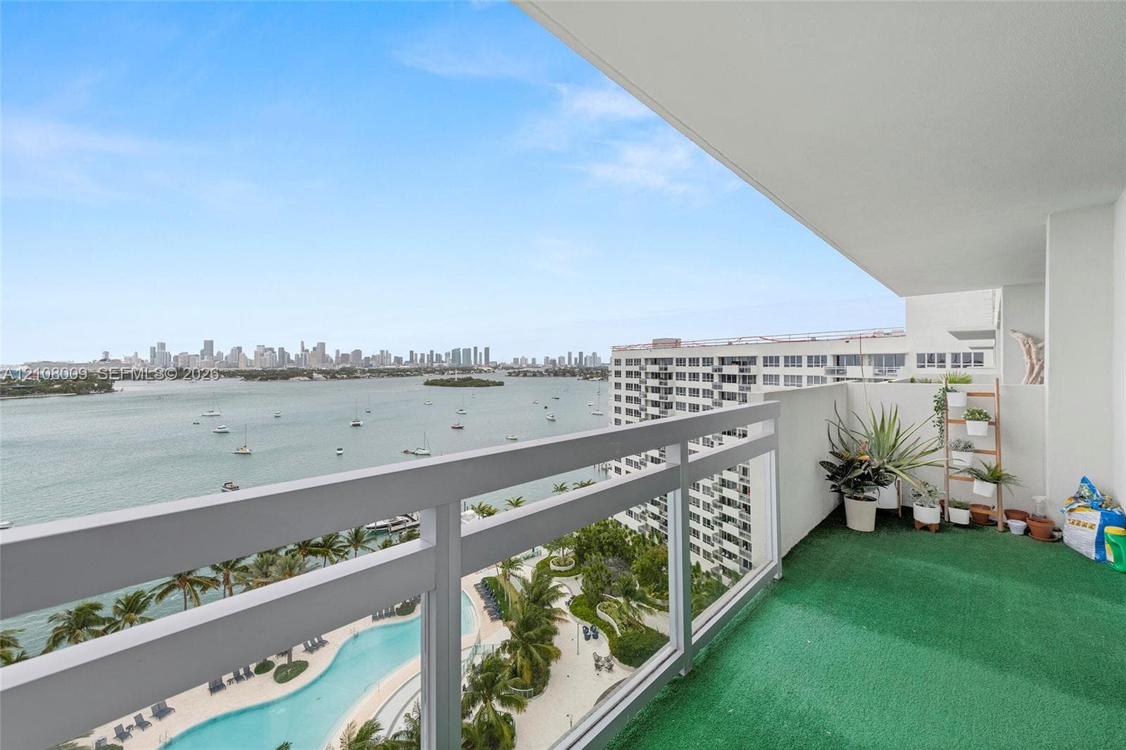 Flamingo South Beach · #1514S in Miami Beach - Photo 25