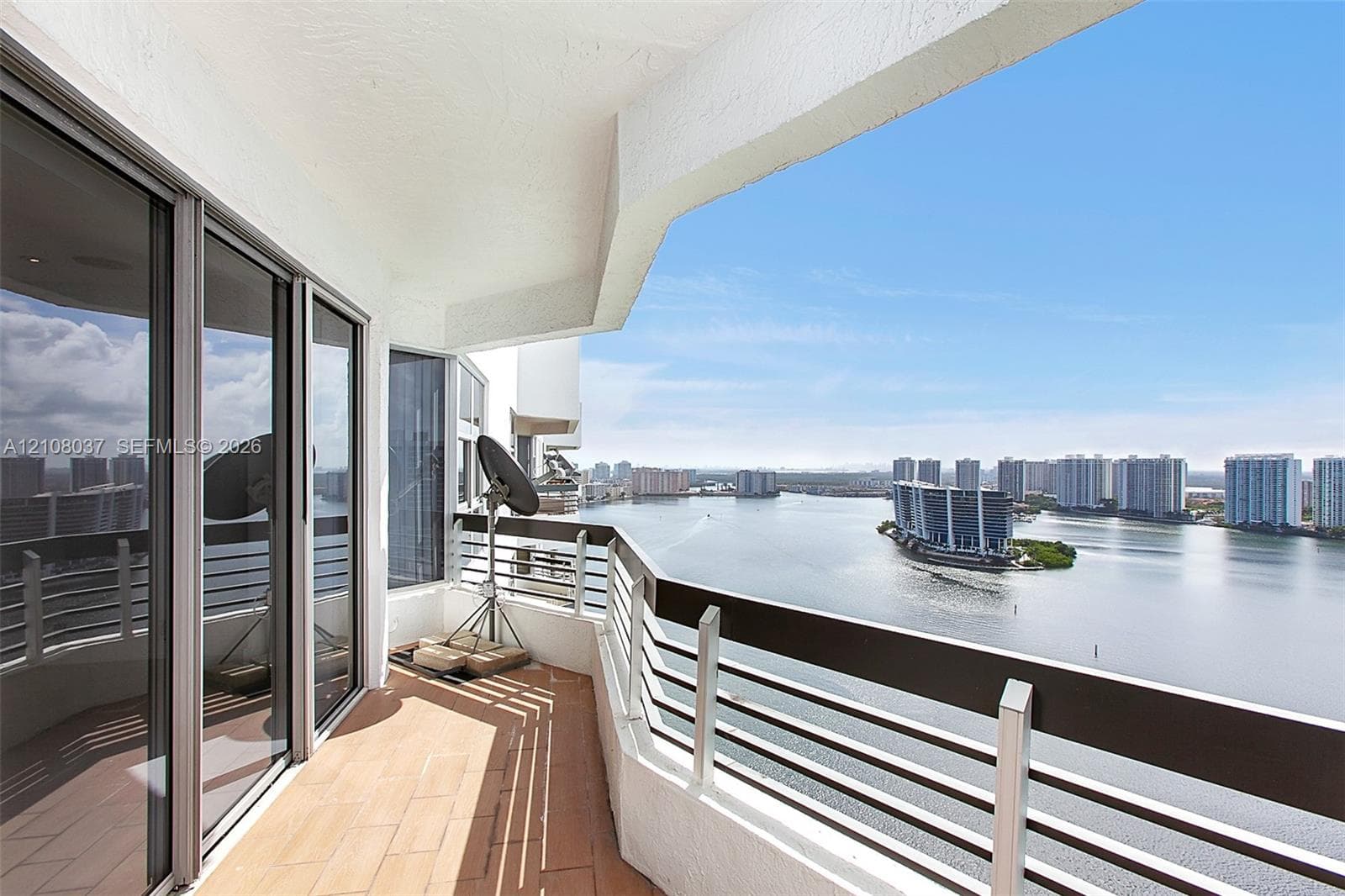 Mystic Pointe Tower 200 · #PH 3 in Aventura - Photo 2