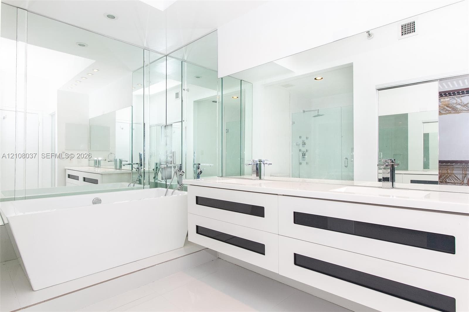 Mystic Pointe Tower 200 · #PH 3 in Aventura - Photo 21