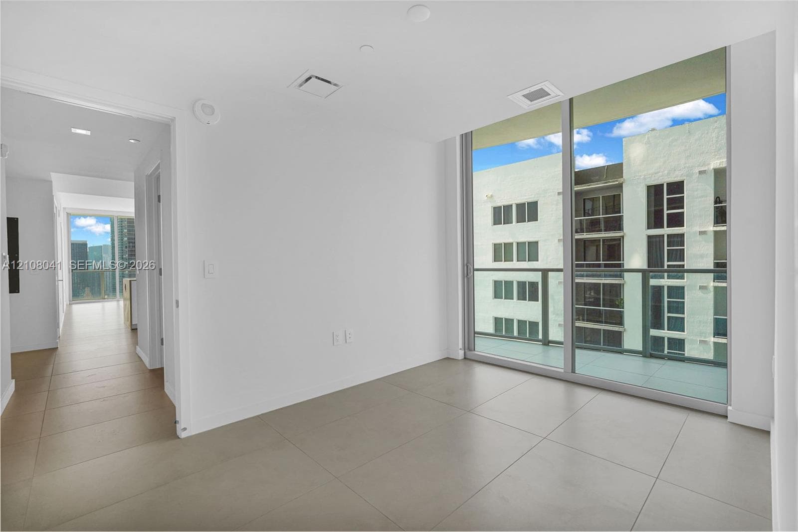 Casa Bella · #3402 in Miami - Photo 12