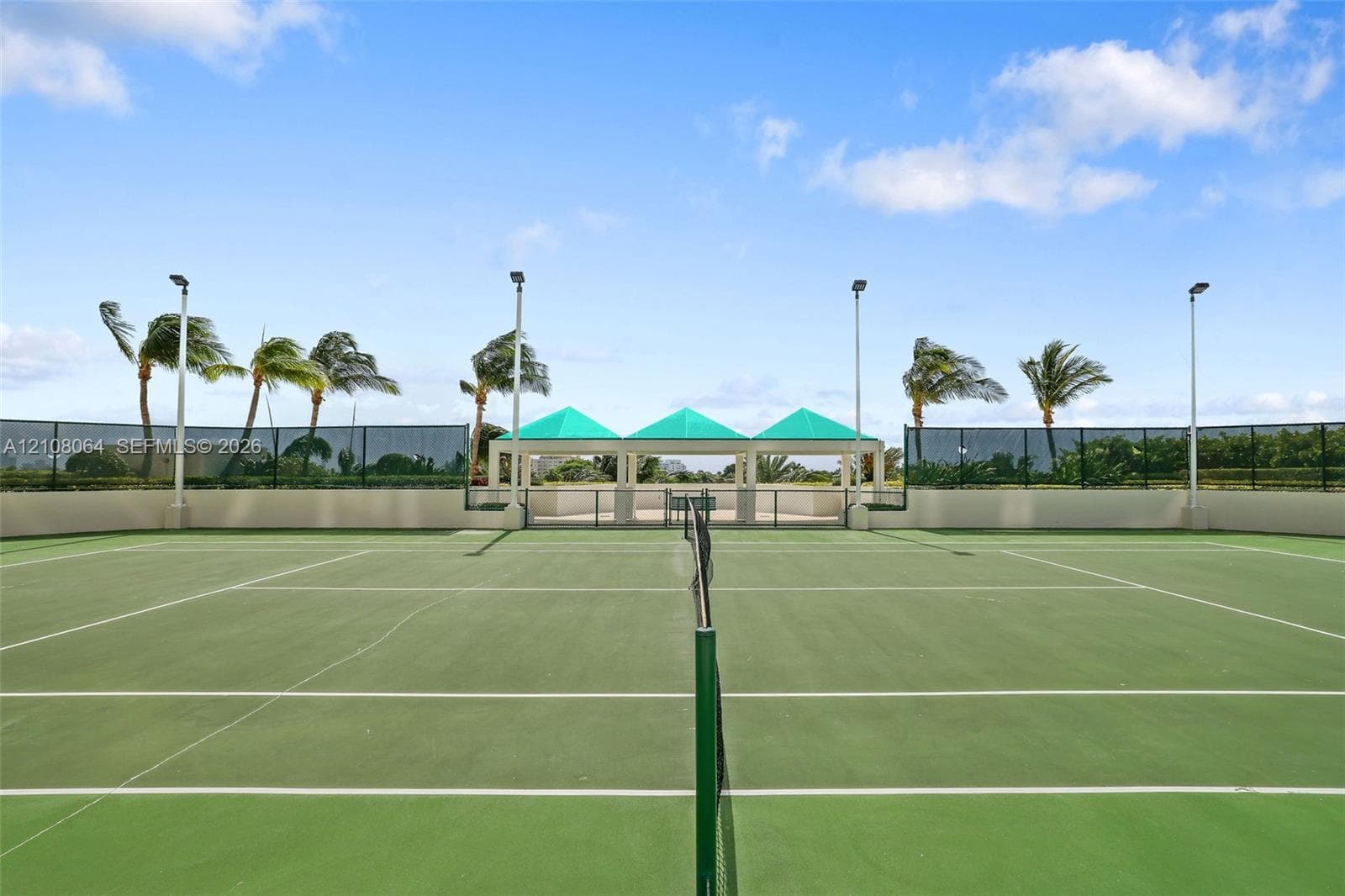 Green Diamond · #2408 in Miami Beach - Photo 34