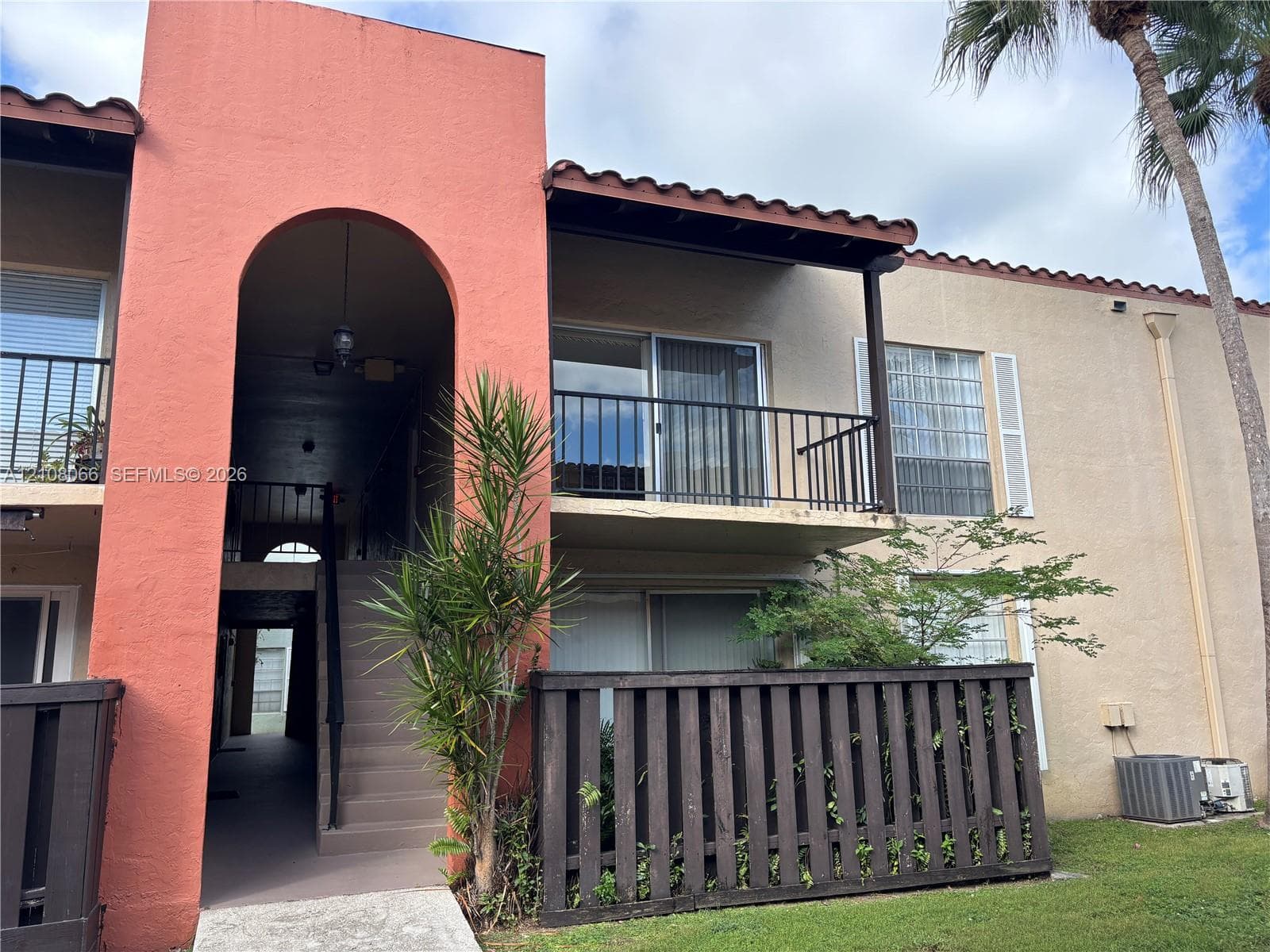 SPANISH TRACE CONDO · #Q-18 in Miami - Photo 14