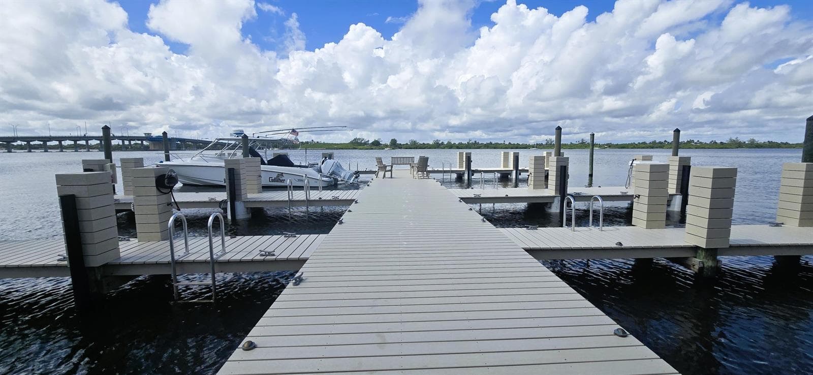 Dock