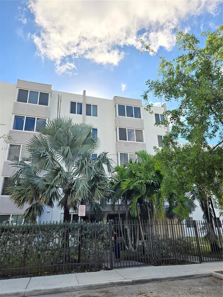 Secure building