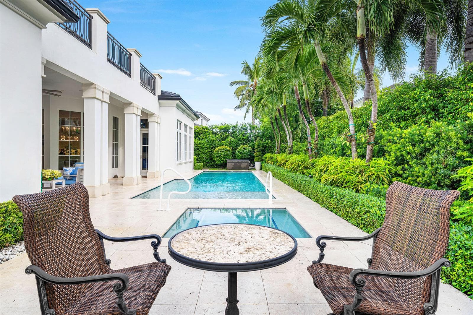 2296_Acorn_Palm_Road_32