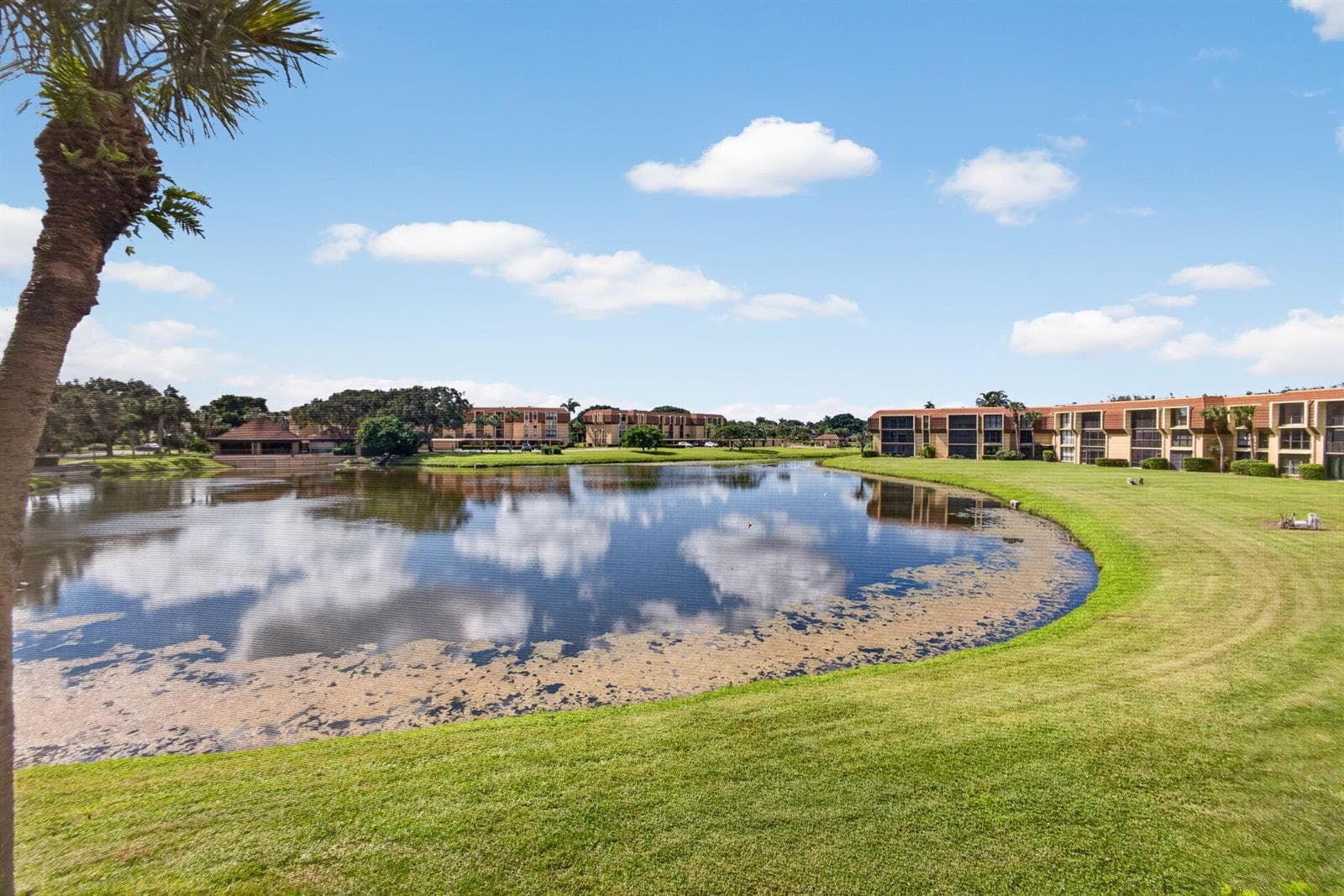 57-web-or-mls-WL - Balcony View