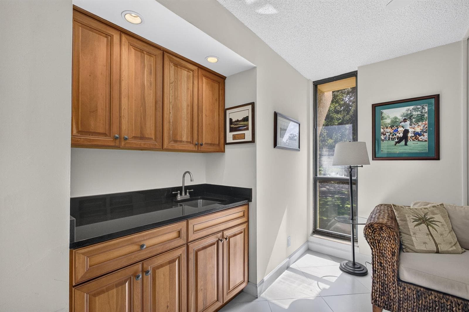 43-web-or-mls-WL - Game Rm Wet Bar
