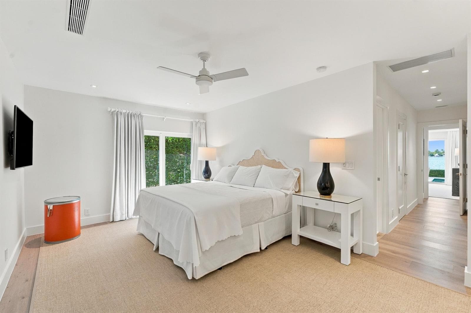 2284 Ibis Isle Rd W Palm Beach FL 42