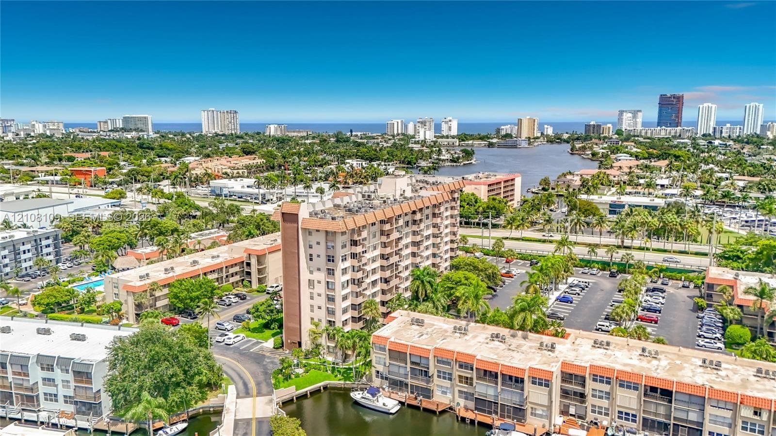 Island Club II · #RP615 in Pompano Beach - Photo 52
