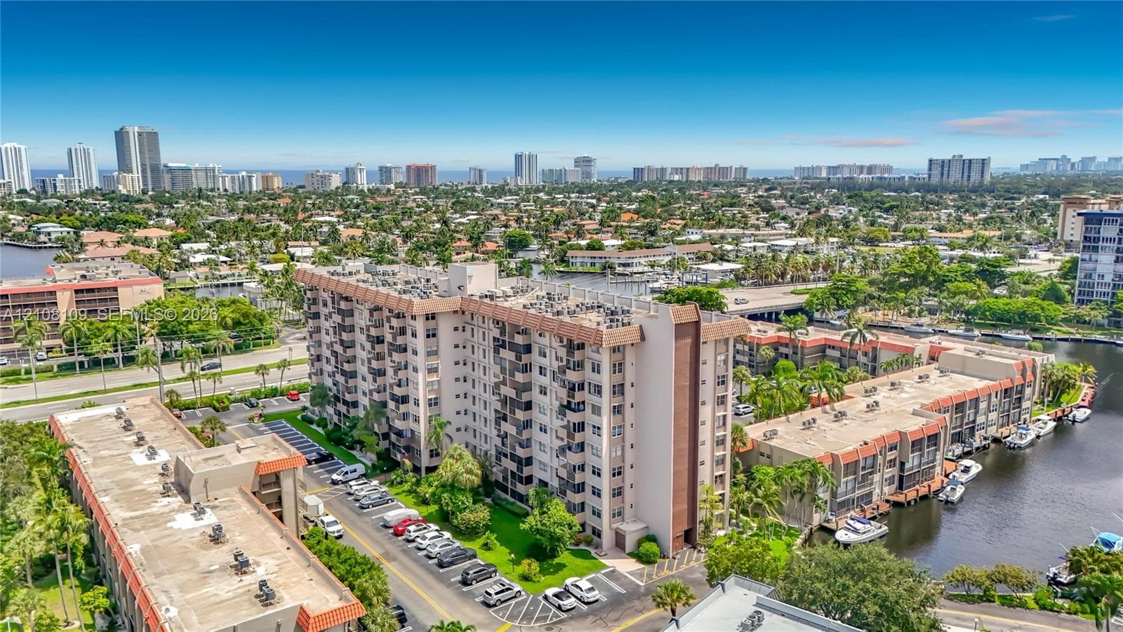 Island Club II · #RP615 in Pompano Beach - Photo 1