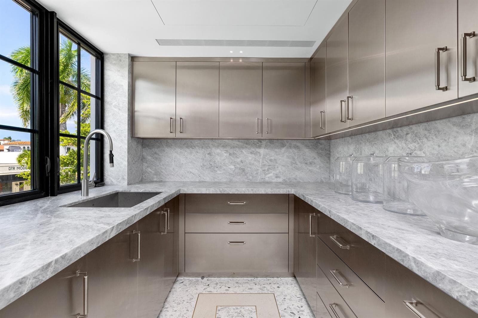 Prep Kitchen