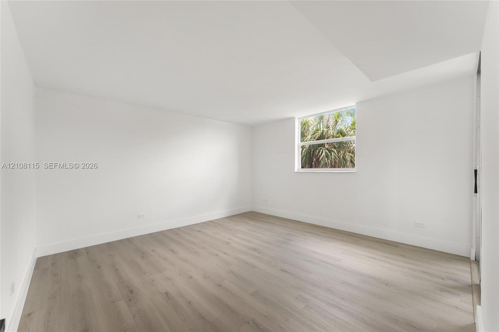 Royal Oaks · #302 in Miami - Photo 12