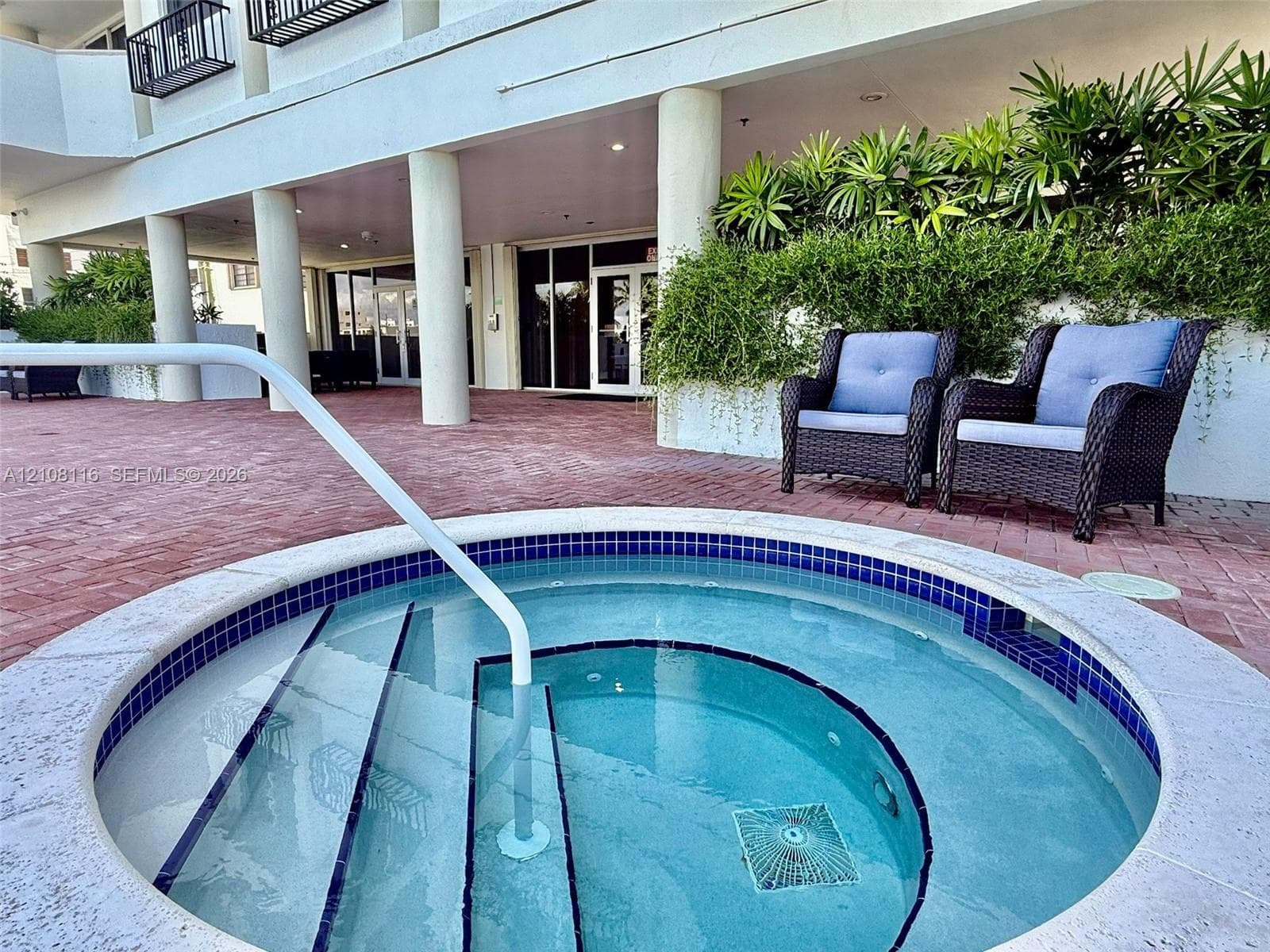 FLORIDA TOWERS CONDO · #1403 in Miami Beach - Photo 32