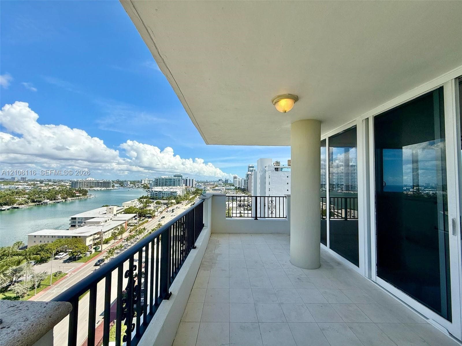FLORIDA TOWERS CONDO · #1403 in Miami Beach - Photo 24