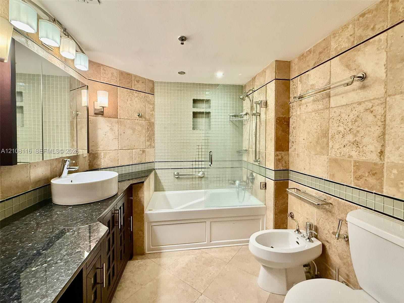 FLORIDA TOWERS CONDO · #1403 in Miami Beach - Photo 21