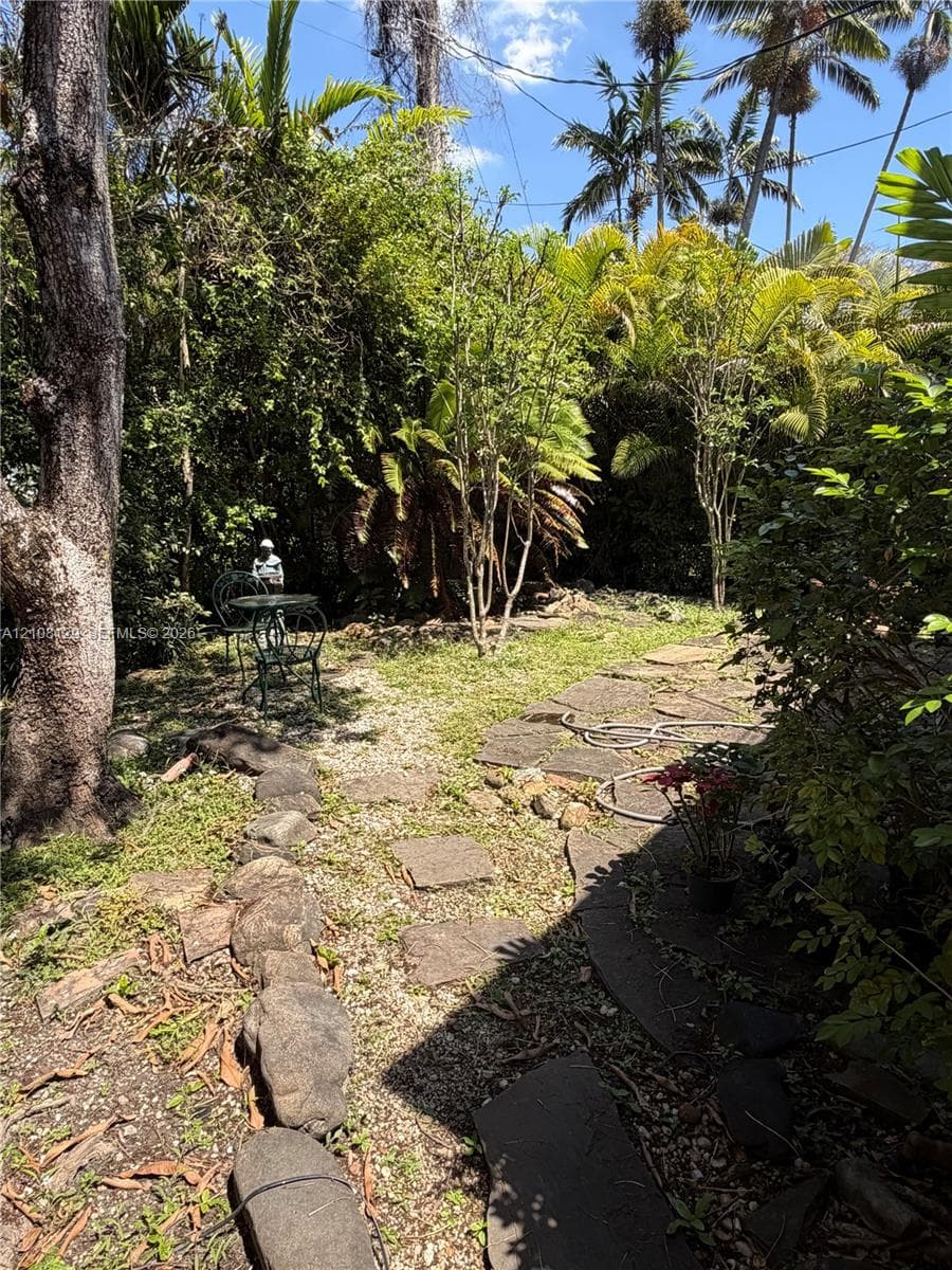 1209 Mariana Ave photo 5