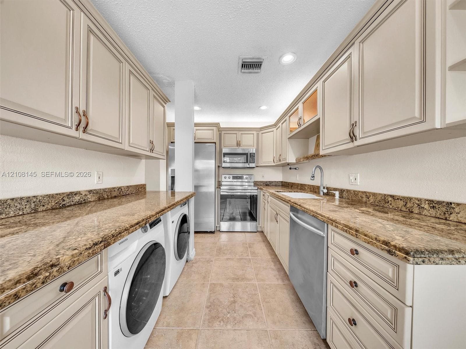 PINES OF DELRAY · #101 in Delray Beach - Photo 8