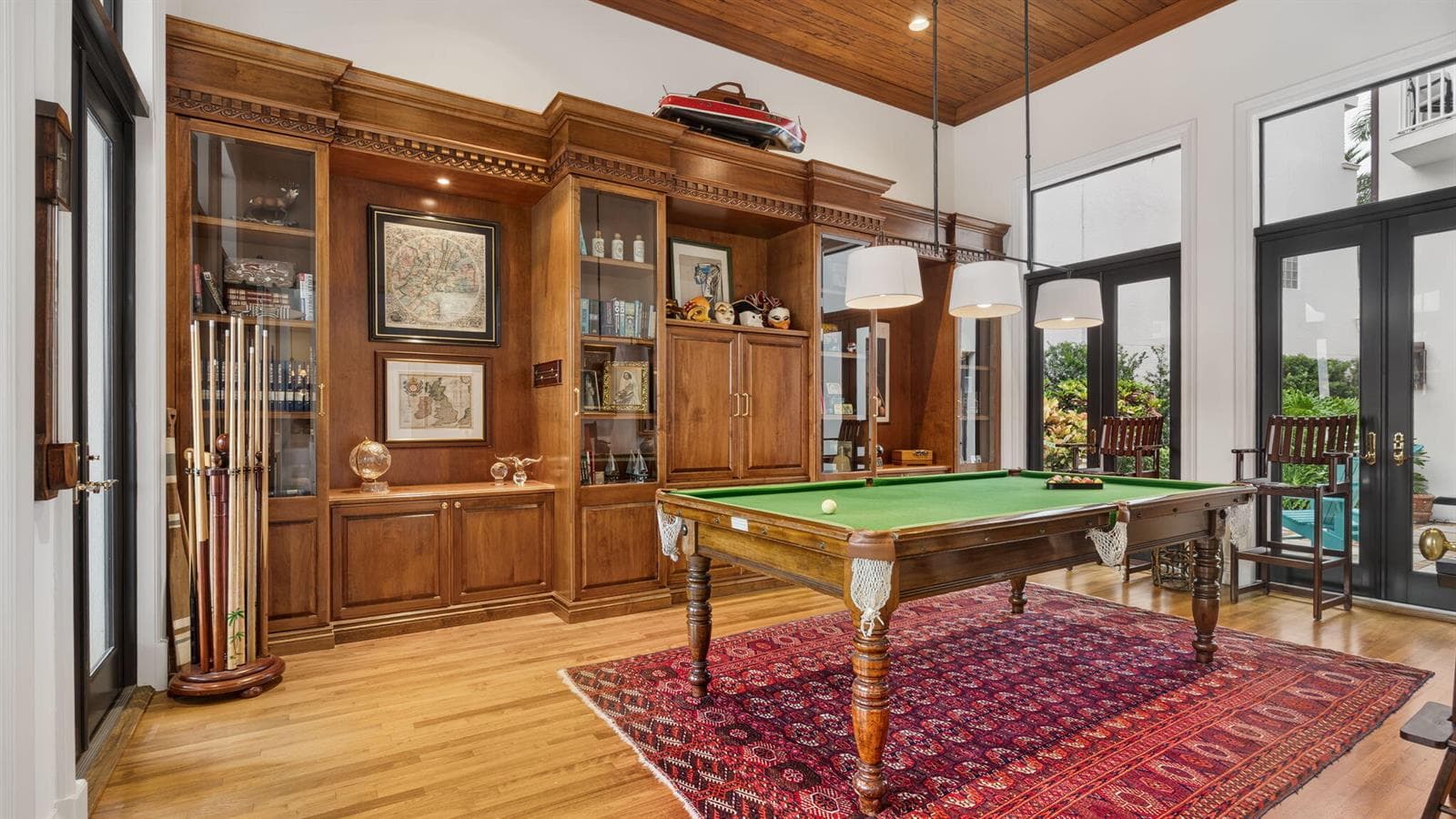 Club Room
